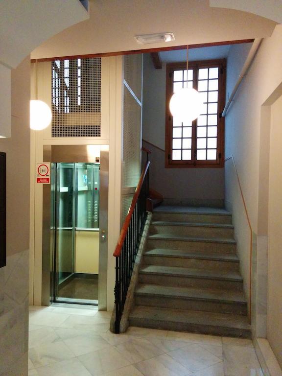 Apartamentos Dana Sol Μαδρίτη Εξωτερικό φωτογραφία